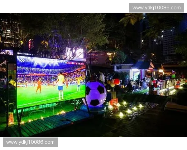 尽享看球吧直播全程赛事精彩内容，随时随地同步互动分析